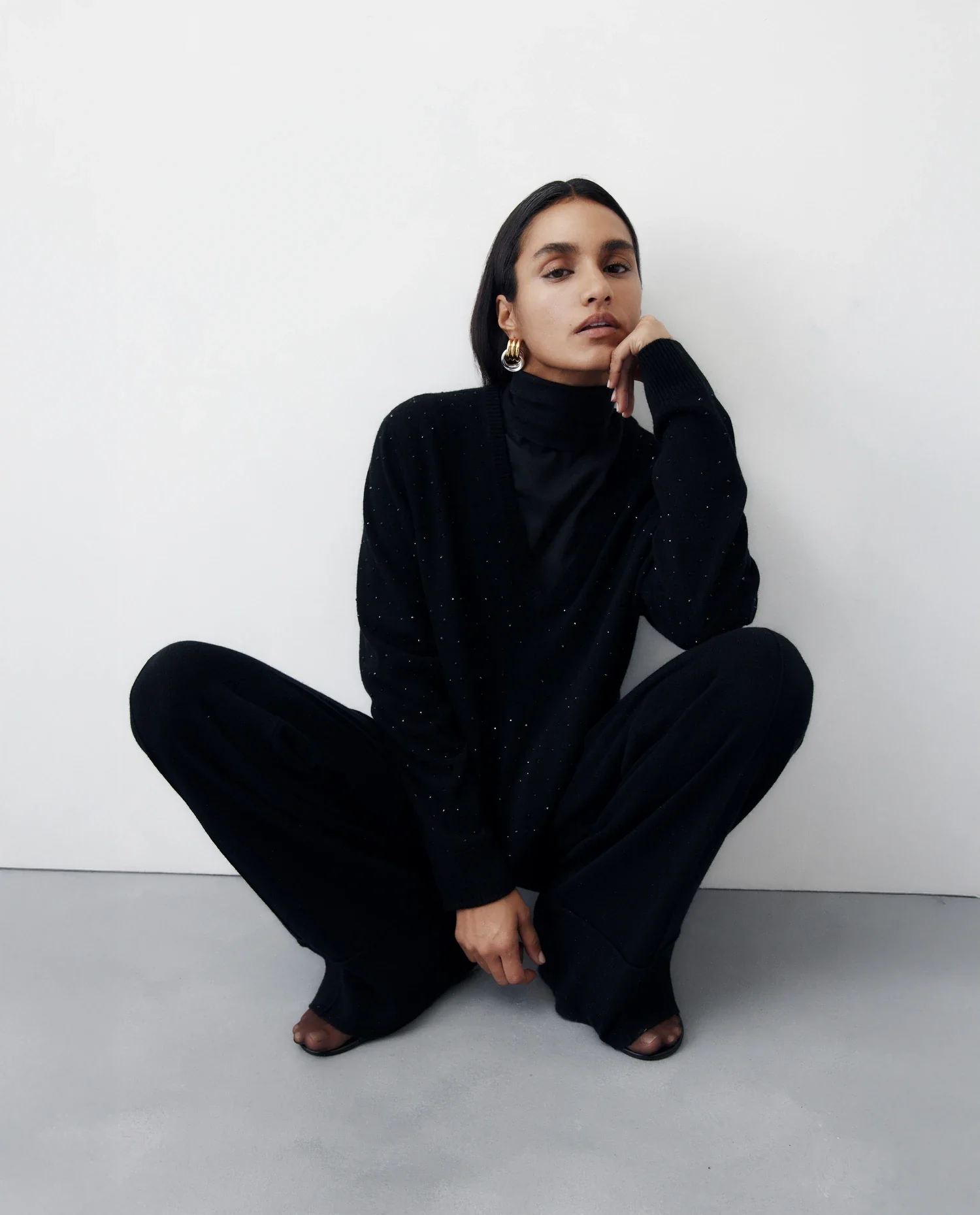 Woll-Mischung Hose in Schwarz - Image 10