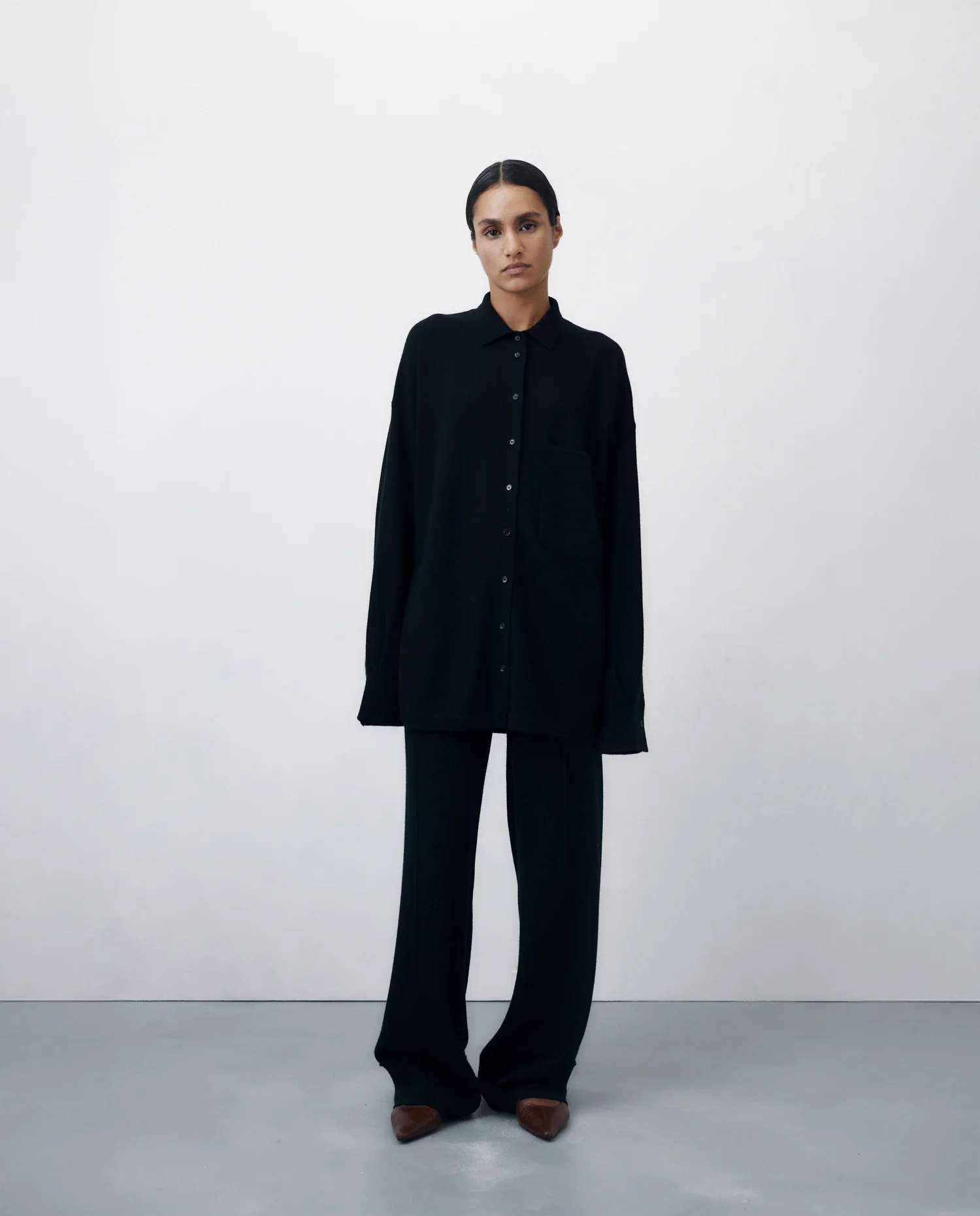 Woll-Mischung Hose in Schwarz - Image 3