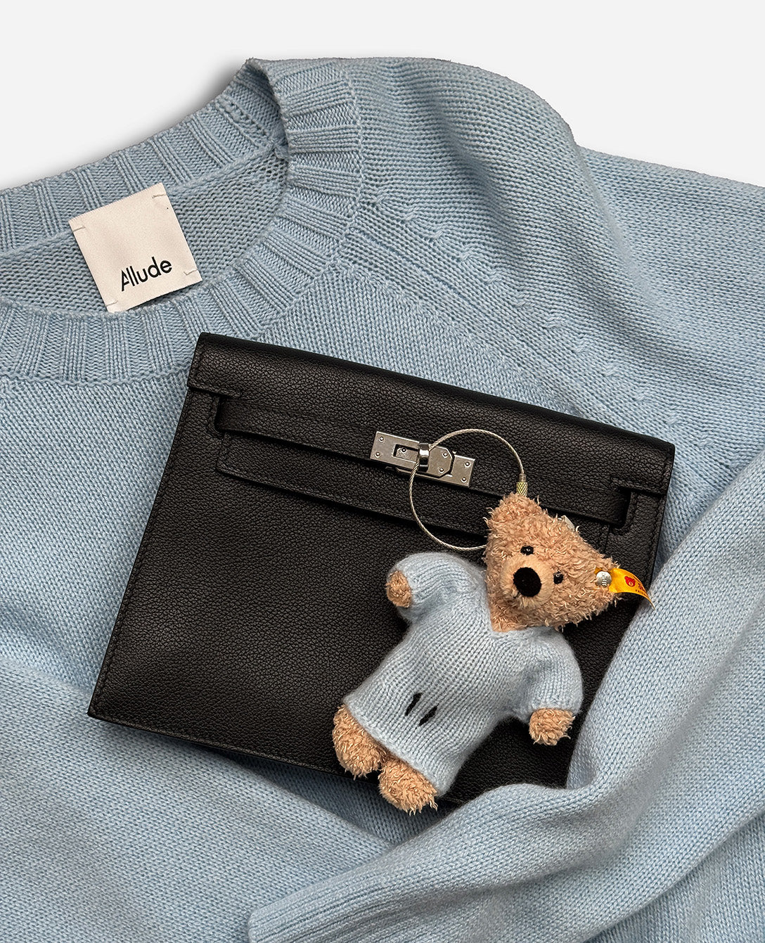 Allude Cashmere Charm Taschen Anhänger – Original Steiff Teddy - Image 5